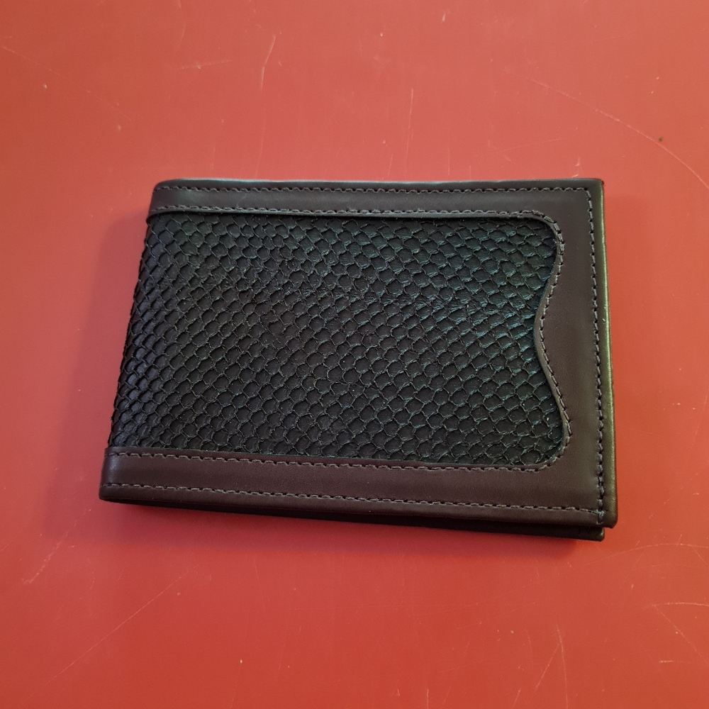 NWOT Men's unbranded Brown Wallet